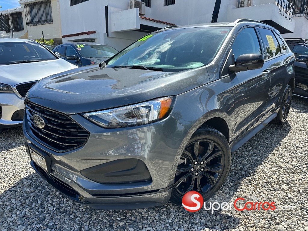 2022 Ford EDGE SE