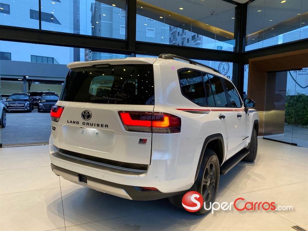 2023 Toyota Land Cruiser GR SPORT — foto 3 / 12