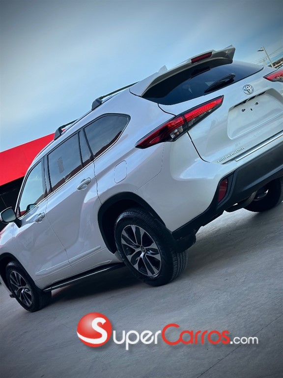 2020 Toyota Highlander XLE — foto 6 / 11