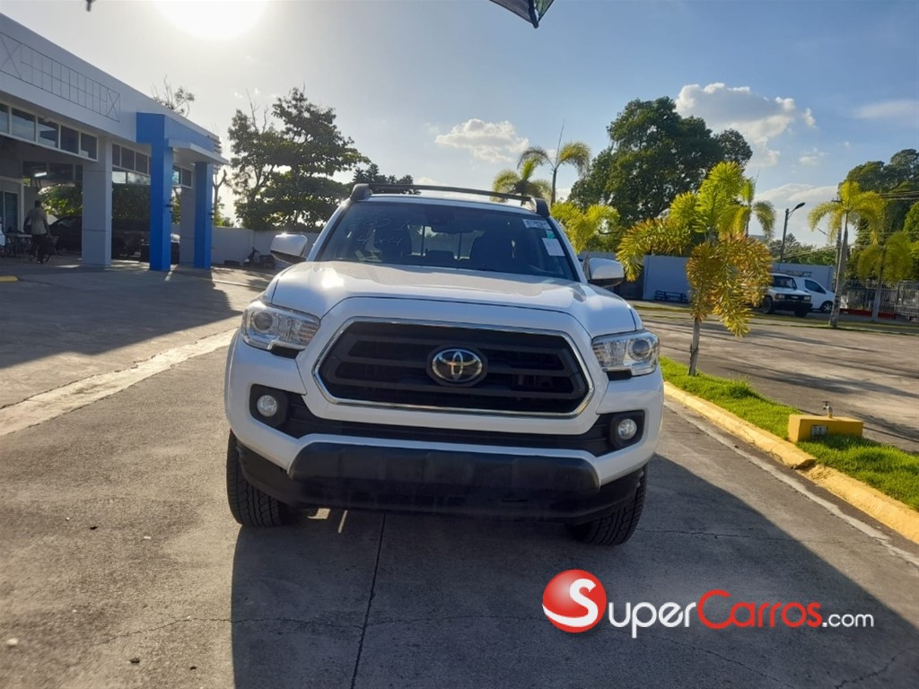 2021 Toyota Tacoma SR5 — foto 2 / 12