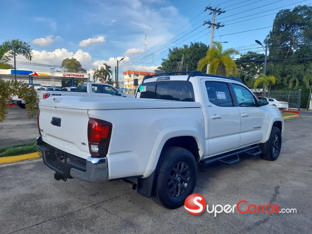 2021 Toyota Tacoma SR5 — foto 9 / 12
