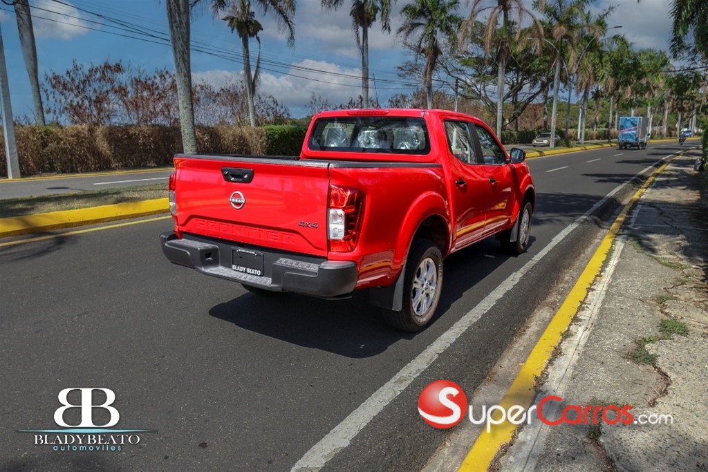 2026 Nissan Frontier XE — foto 8 / 11