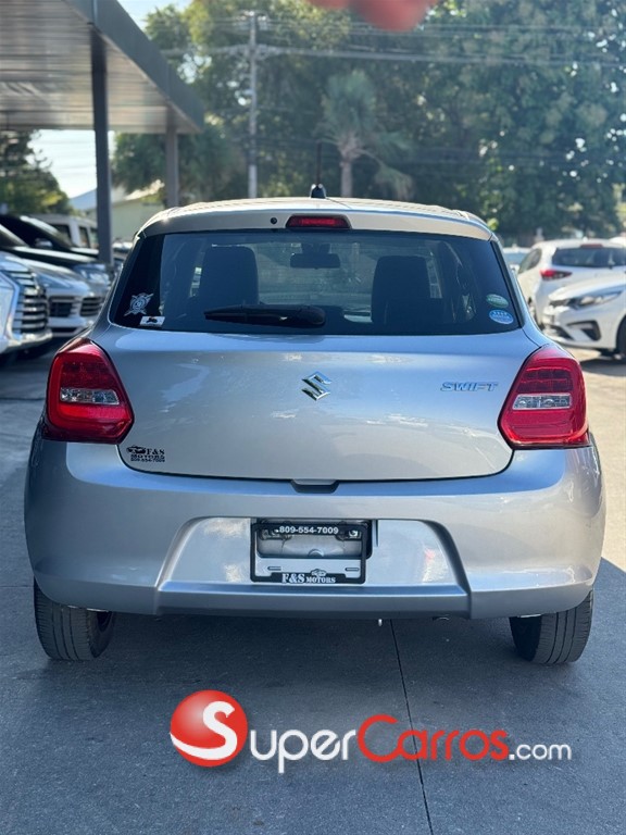 2019 Suzuki Swift — foto 4 / 10