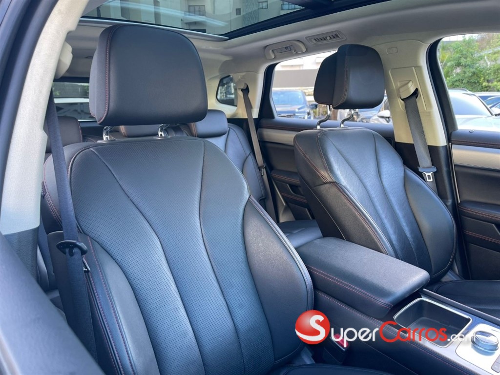2022 BYD Tang — foto 9 / 11