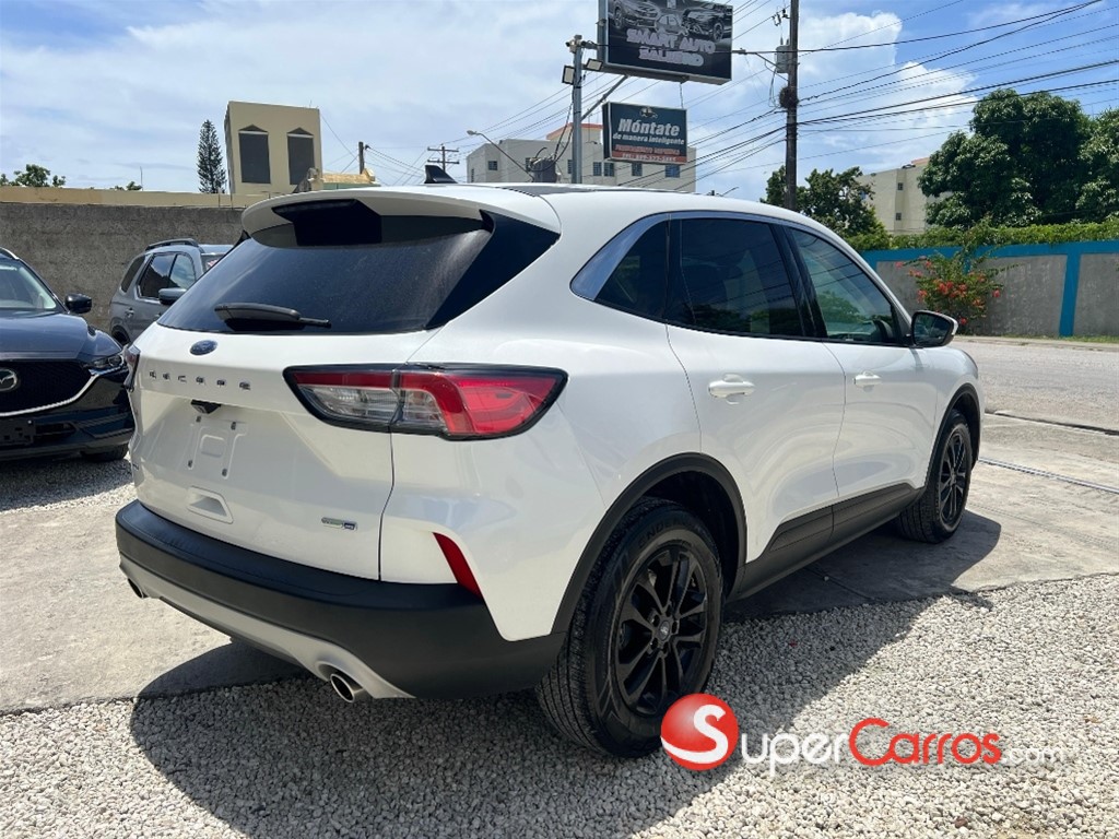 2020 Ford Escape SE — foto 10 / 12