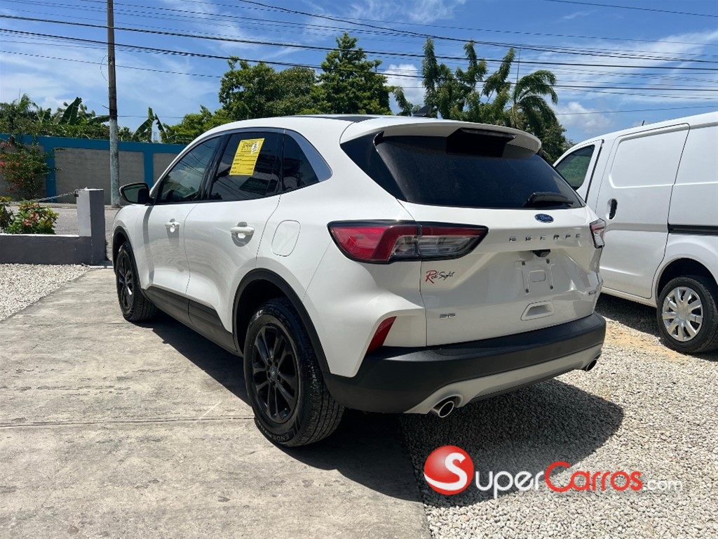 2020 Ford Escape SE — foto 11 / 12
