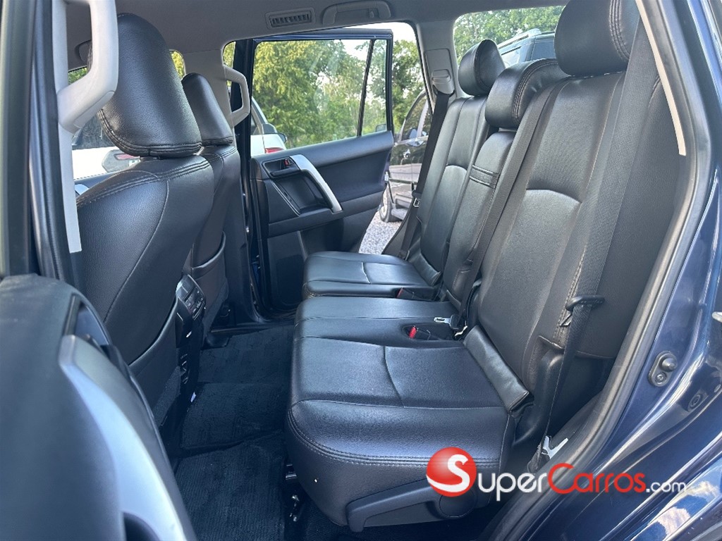 2015 Toyota Land Cruiser Prado TXL — foto 7 / 12