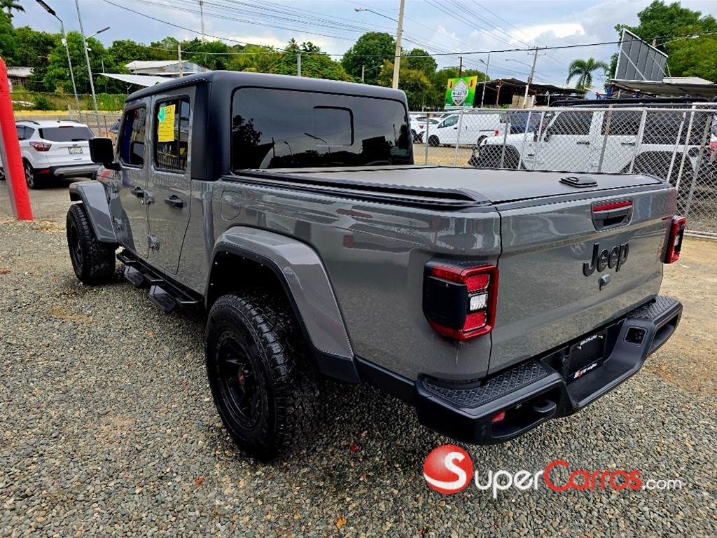 2022 Jeep Gladiator Willys — foto 6 / 12