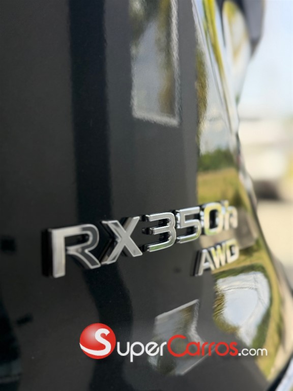 2026 Lexus RX 350H — foto 10 / 12