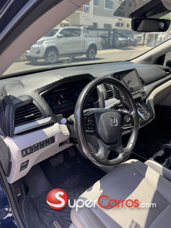 2018 Honda Odyssey EXL — foto 10 / 12
