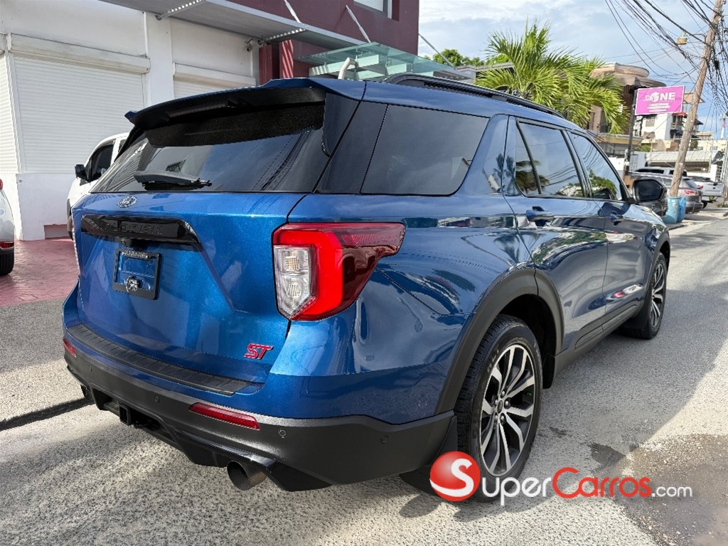 2020 Ford Explorer ST — foto 6 / 11