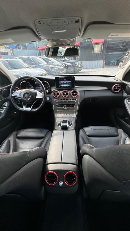 2016 Mercedes-Benz Clase C 300 Luxury — foto 9 / 10