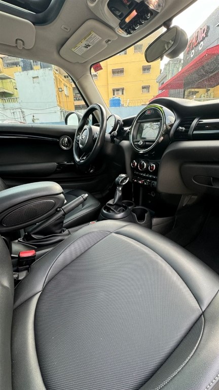 2019 Mini Cooper S — foto 11 / 12