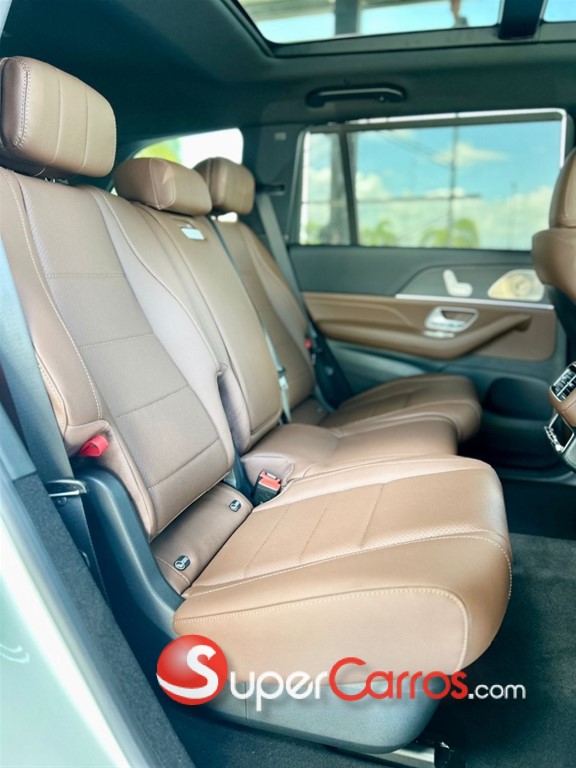 2025 Mercedes-Benz Clase GLS 450 AMG PLUS 4MATIC — foto 4 / 6