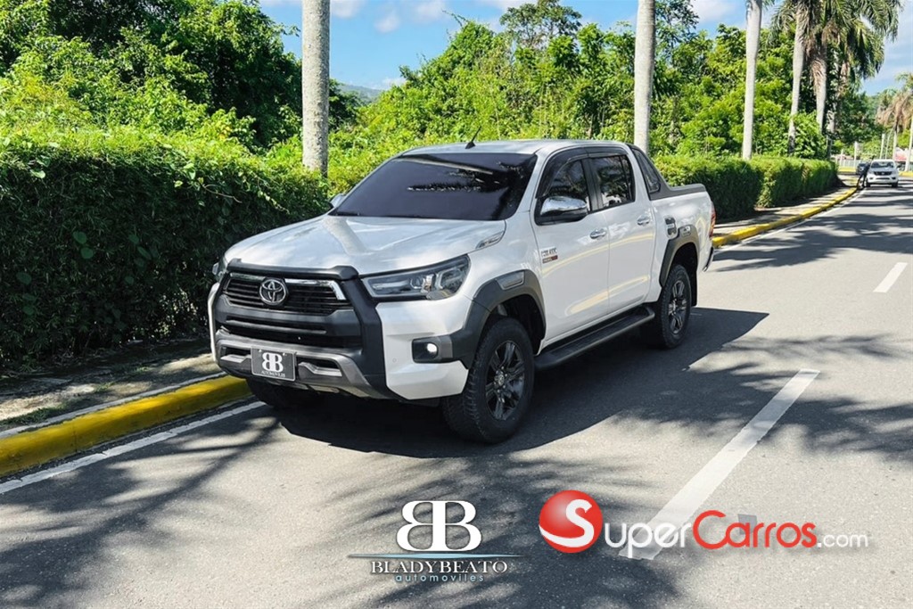 2021 Toyota Hilux Revo Adventure