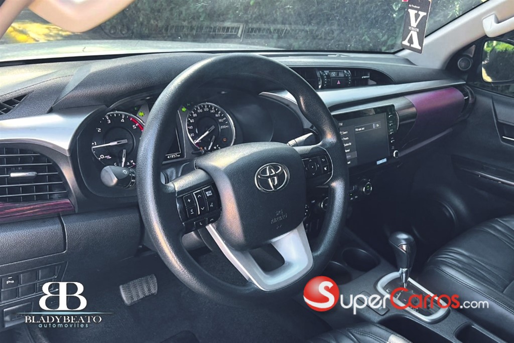 2021 Toyota Hilux Revo Adventure — foto 11 / 11