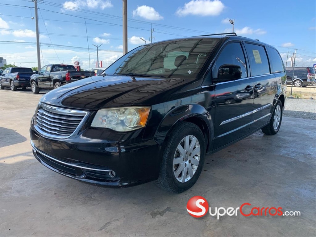 2016 Chrysler Town Country