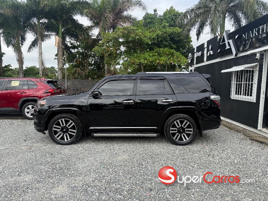 2011 Toyota 4 Runner Limited — foto 3 / 8
