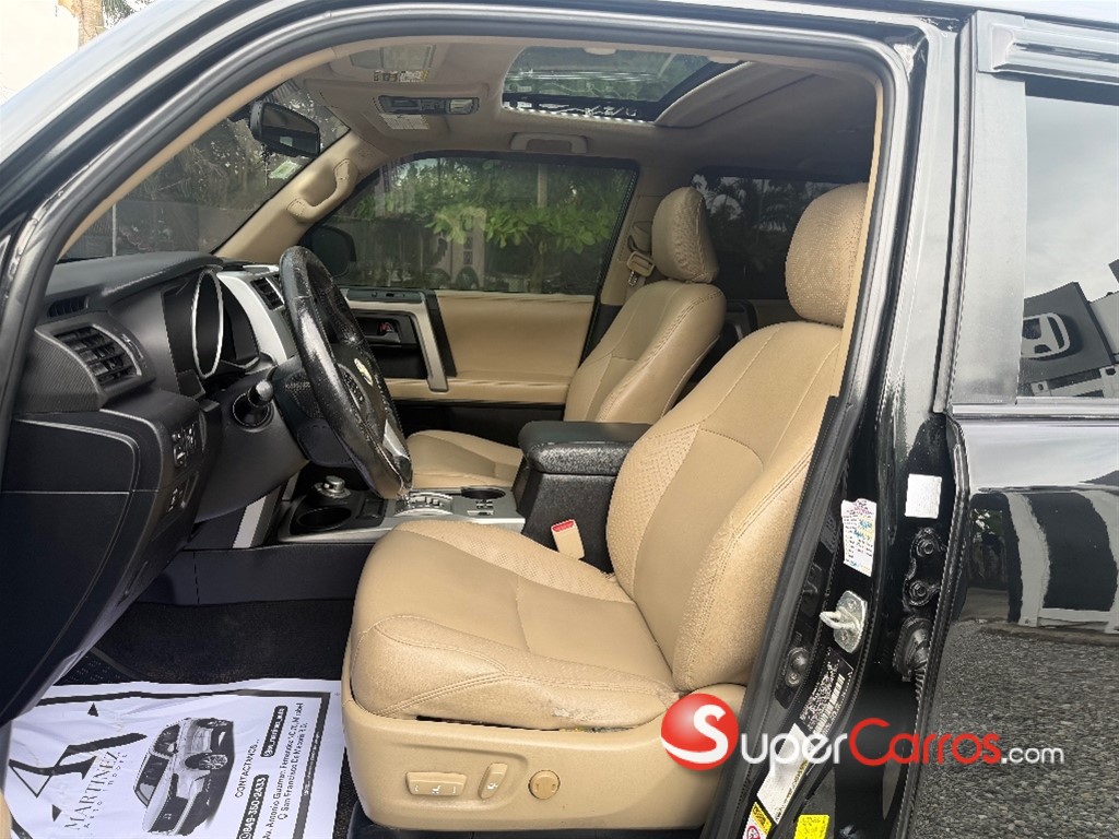 2011 Toyota 4 Runner Limited — foto 7 / 8