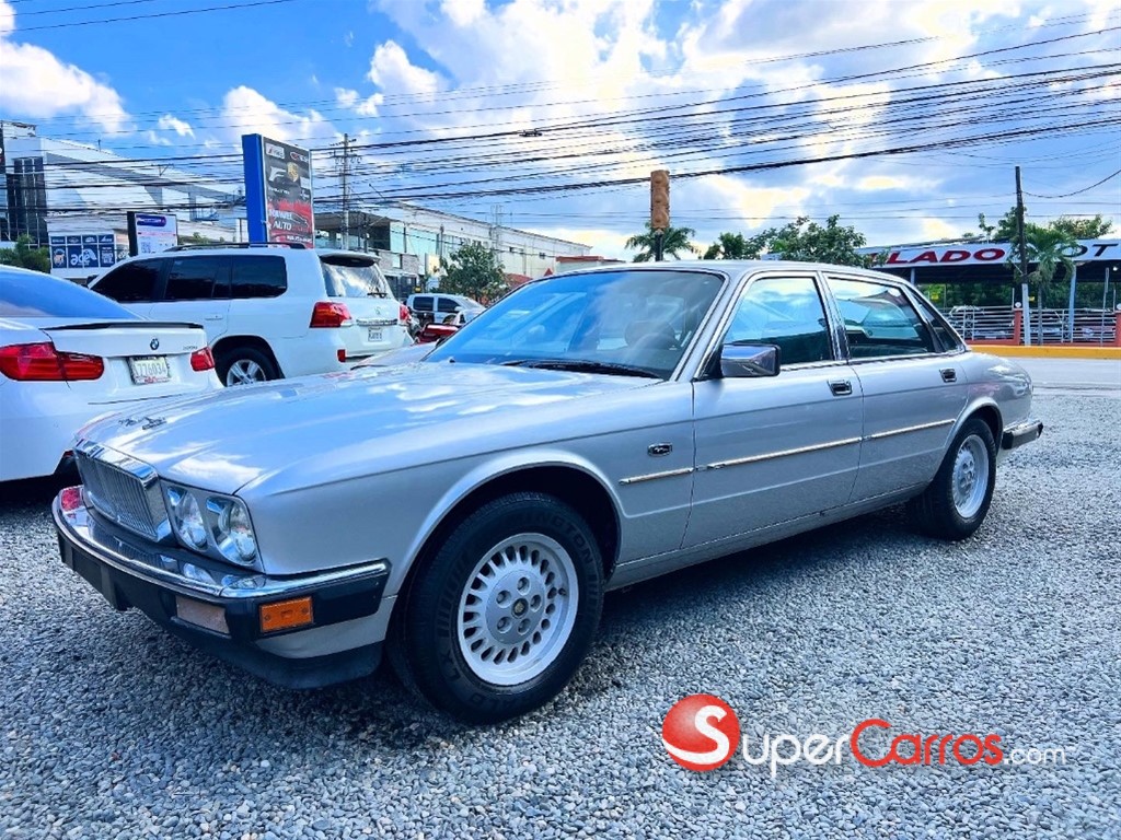 1988 Jaguar XJ6