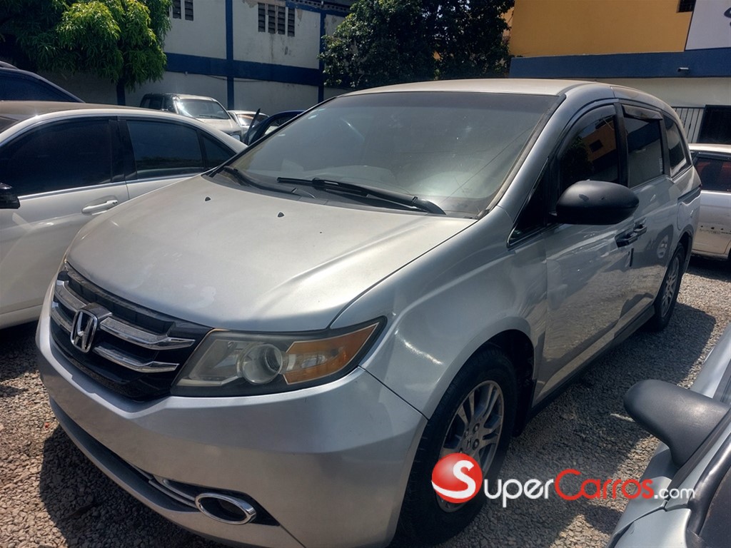2015 Honda Odyssey EX — foto 4 / 10