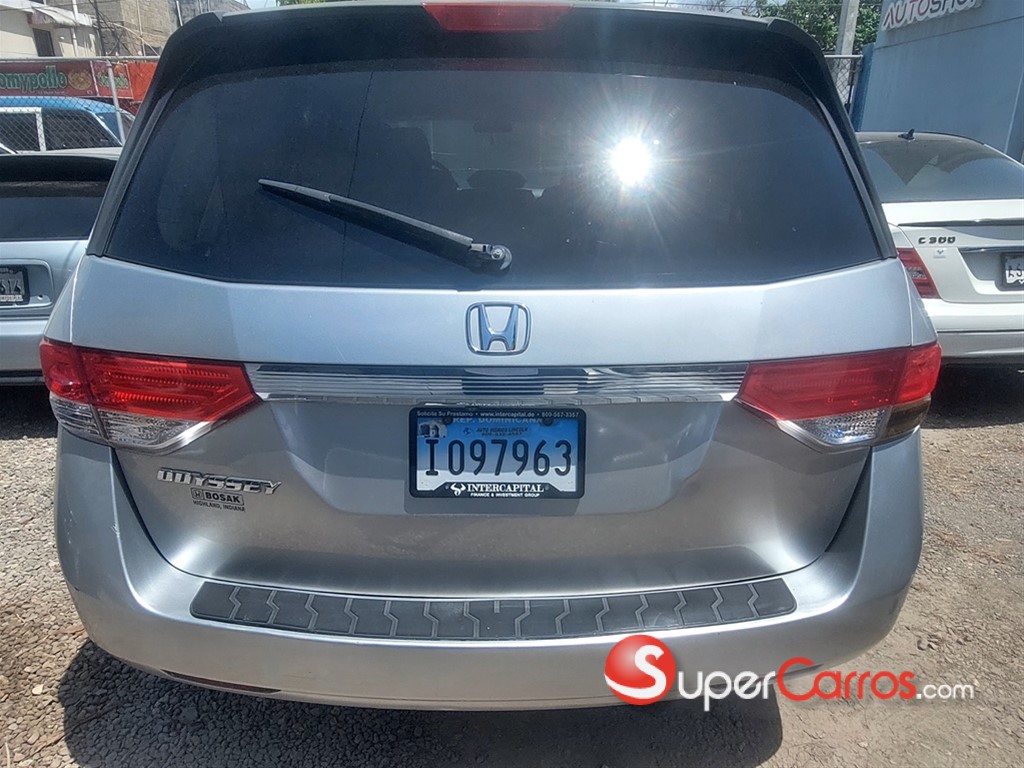 2015 Honda Odyssey EX — foto 7 / 10