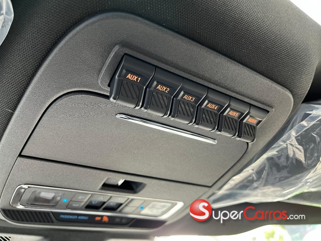 2025 Ford F 150 Raptor — foto 2 / 11