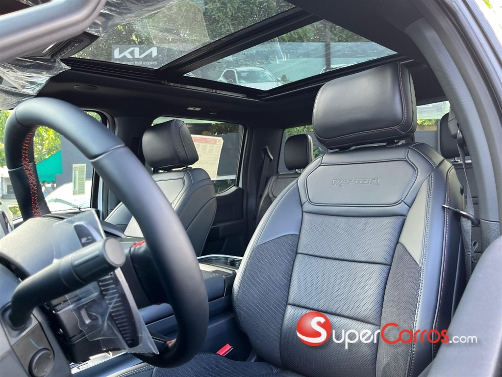 2025 Ford F 150 Raptor — foto 10 / 11