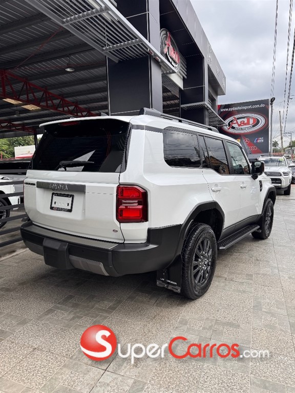 2026 Toyota Land Cruiser Prado All Rounder 02 — foto 2 / 12