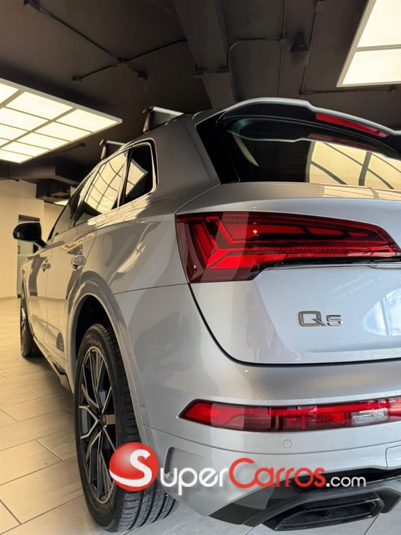 2023 Audi Q5 S-Line 2.0 TDI — foto 5 / 10