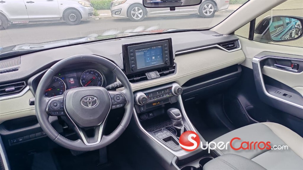 2019 Toyota RAV4 XLE Premium — foto 3 / 10