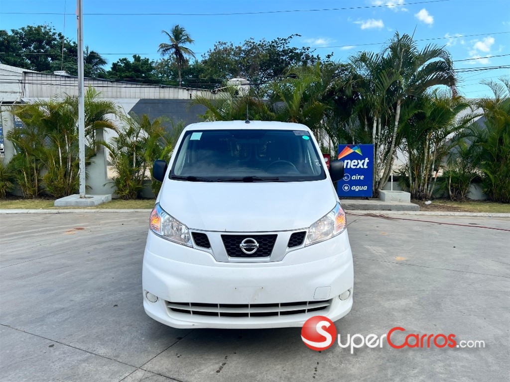 2020 Nissan NV 200