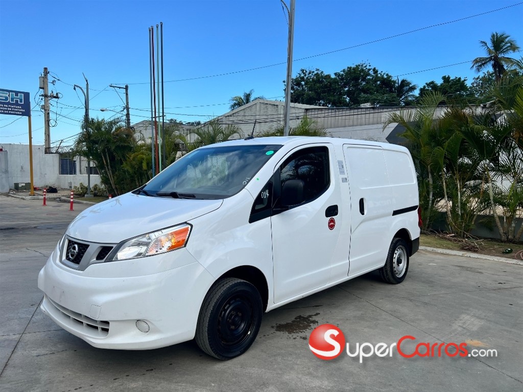 2020 Nissan NV 200 — foto 2 / 11