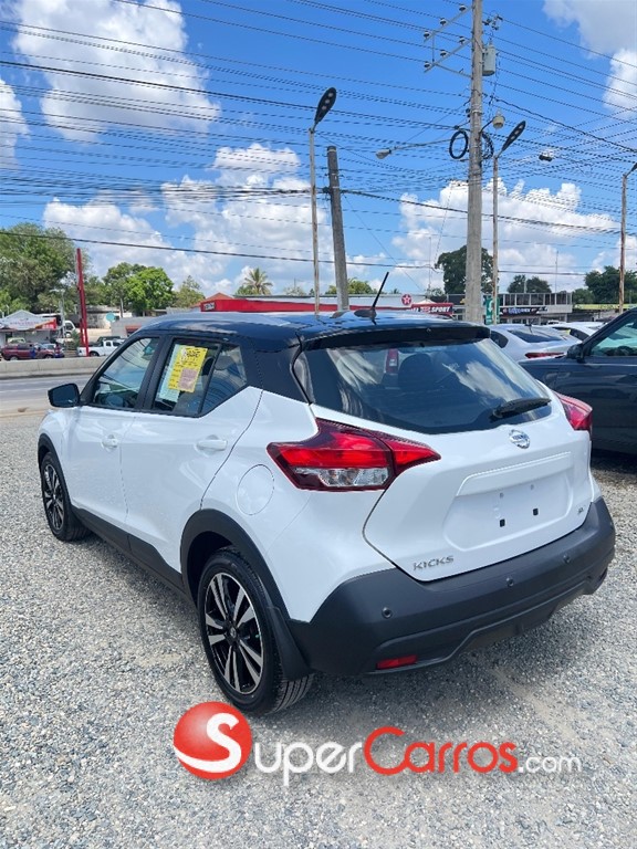 2020 Nissan Kicks SV — foto 5 / 11