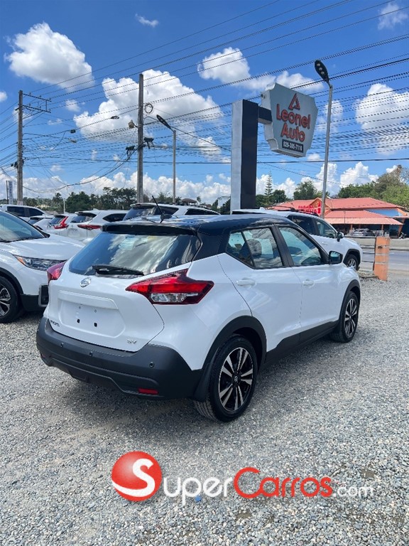 2020 Nissan Kicks SV — foto 6 / 11