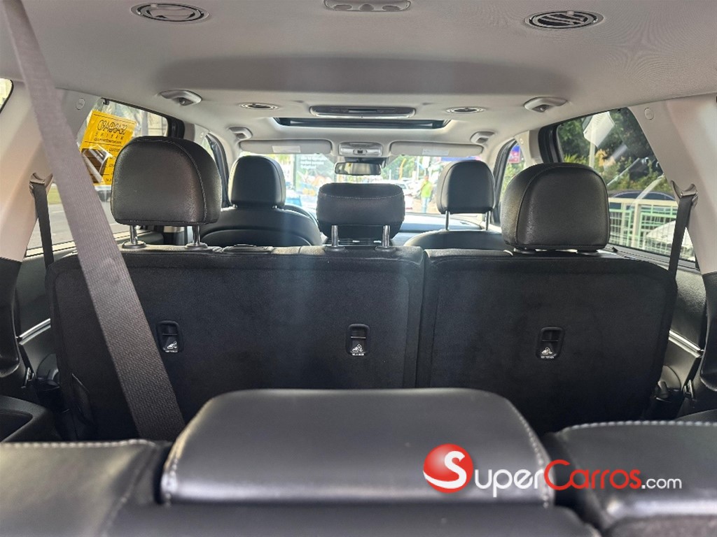 2020 Kia Telluride EX — foto 8 / 9