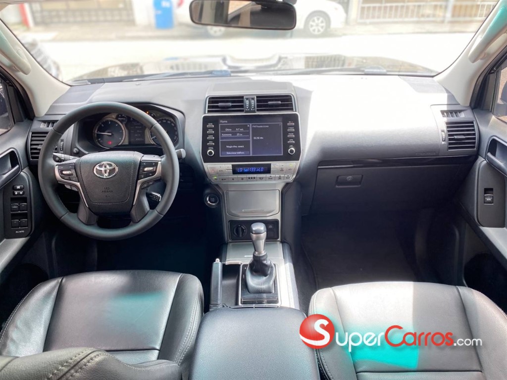 2021 Toyota Land Cruiser Prado TXL — foto 4 / 12