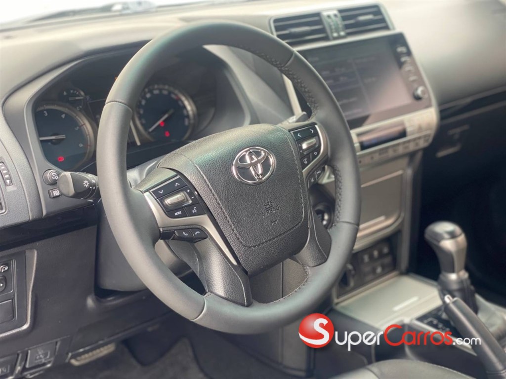 2021 Toyota Land Cruiser Prado TXL — foto 9 / 12