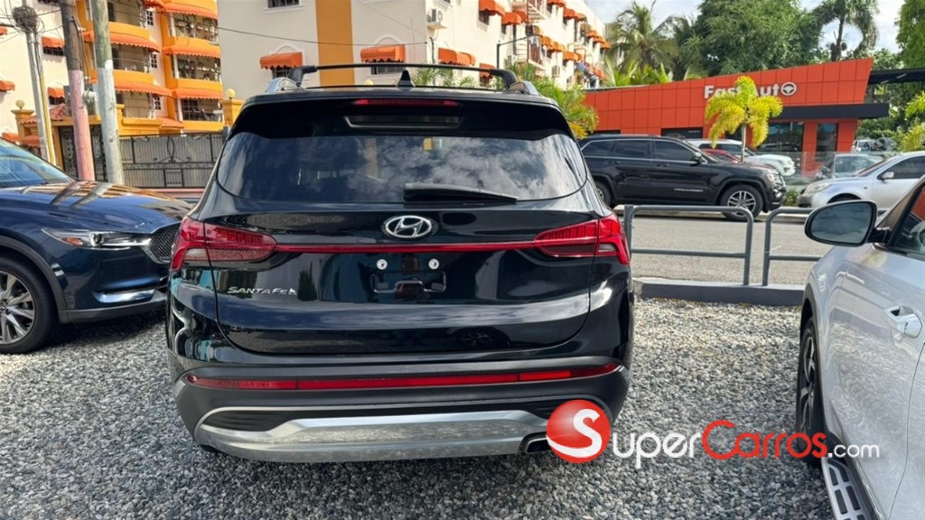 2021 Hyundai Santa Fe SEL — foto 8 / 12