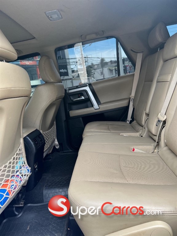 2019 Toyota 4 Runner Limited — foto 6 / 8