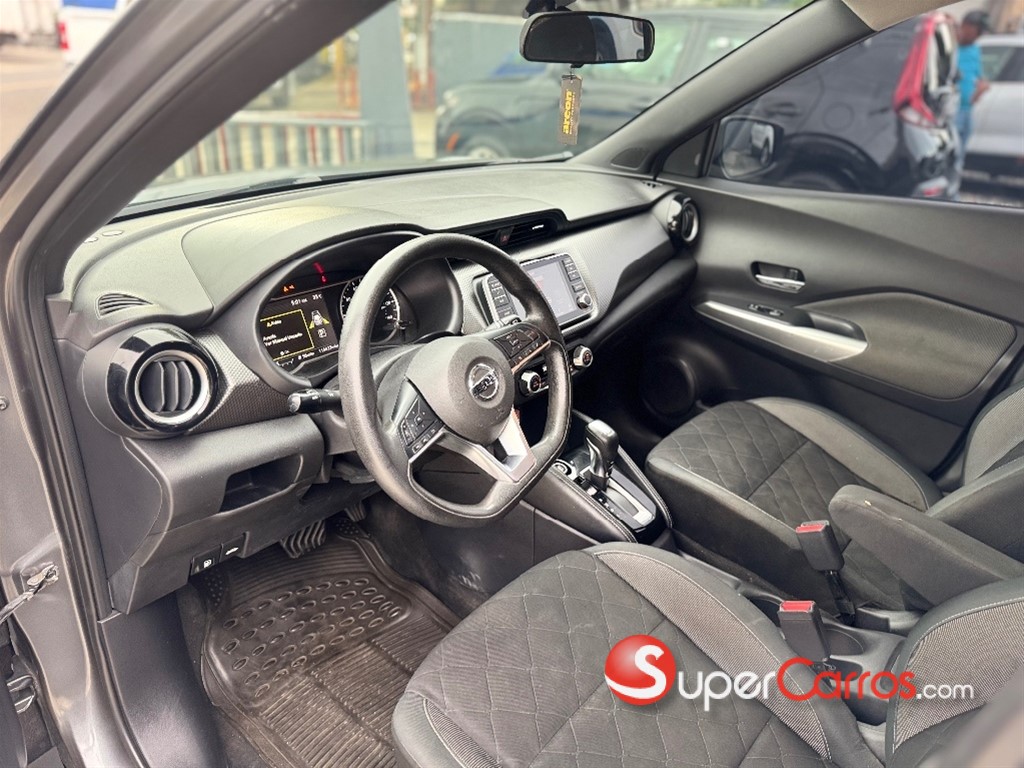 2020 Nissan Kicks SV — foto 7 / 12