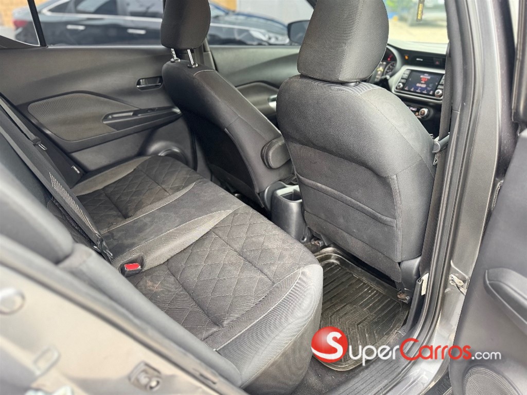 2020 Nissan Kicks SV — foto 11 / 12