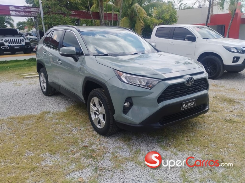 2020 Toyota RAV4 XLE — foto 7 / 7