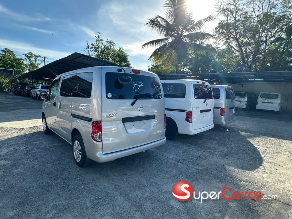 2020 Nissan NV 200 — foto 3 / 9