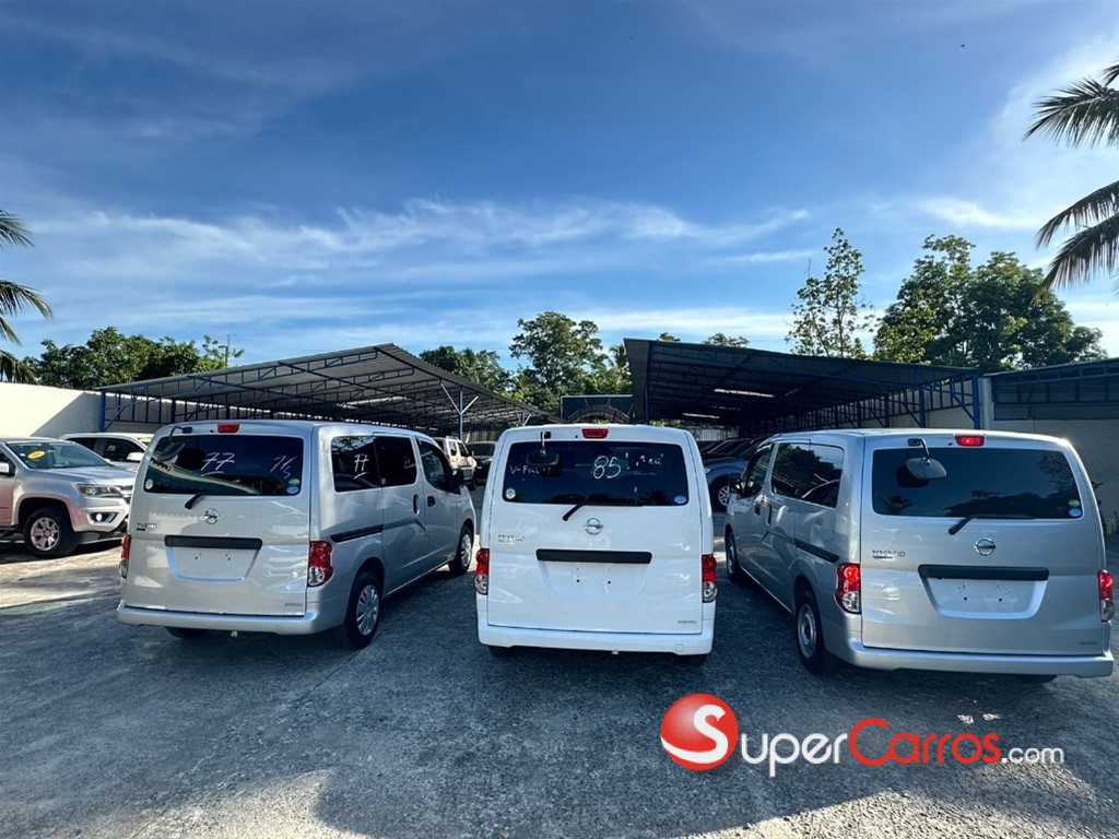 2020 Nissan NV 200 — foto 6 / 9