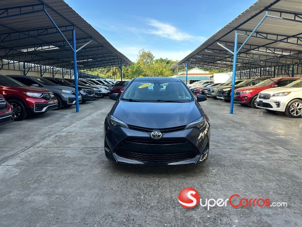 2019 Toyota Corolla LE — foto 6 / 10