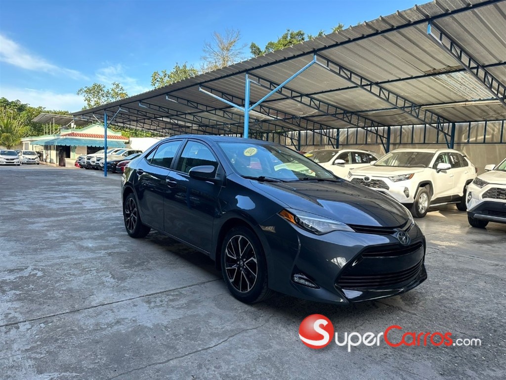 2019 Toyota Corolla LE — foto 8 / 10