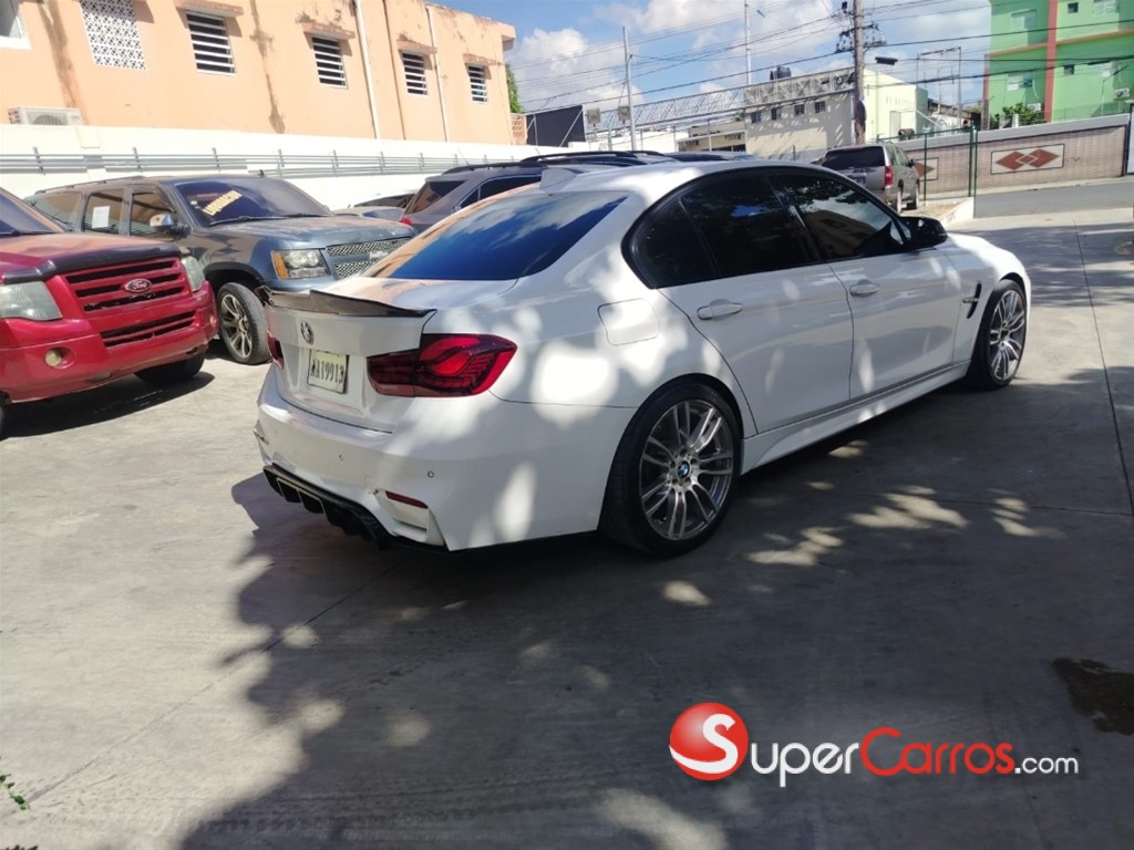 2015 BMW Serie 3 335i Sport Package — foto 5 / 8