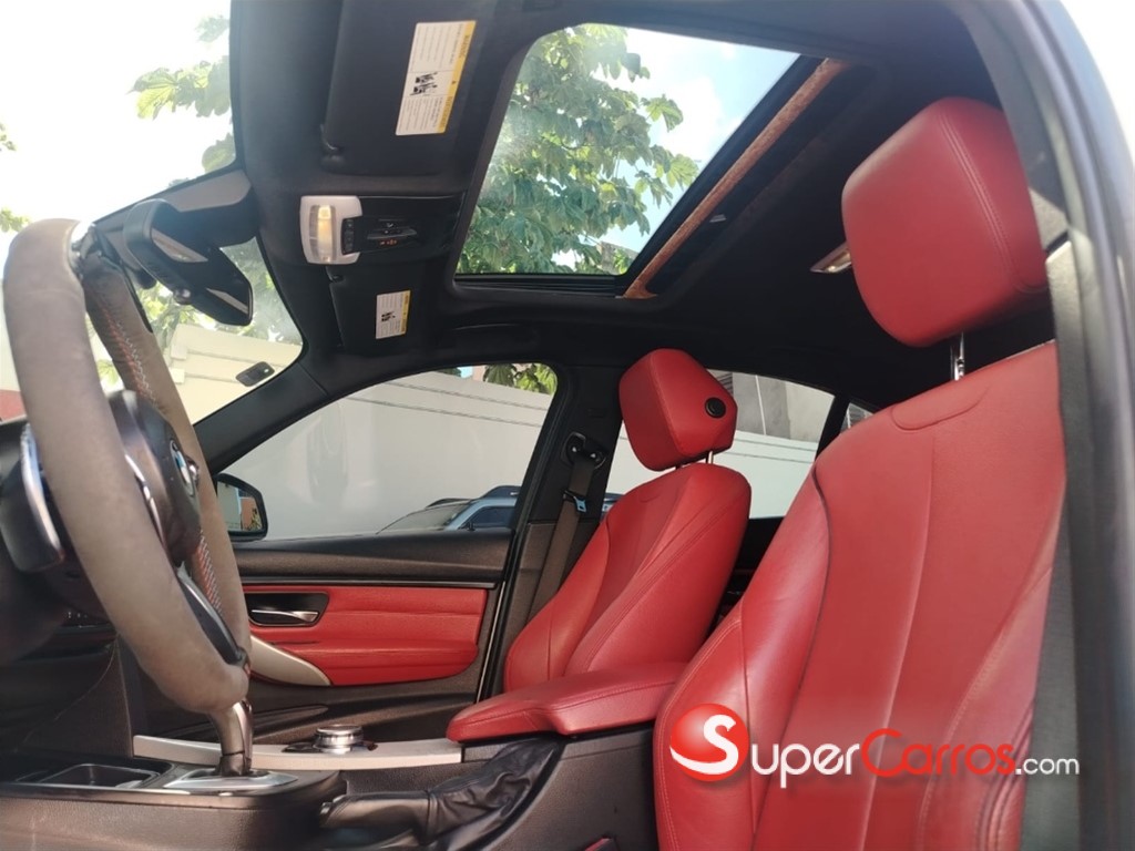 2015 BMW Serie 3 335i Sport Package — foto 6 / 8