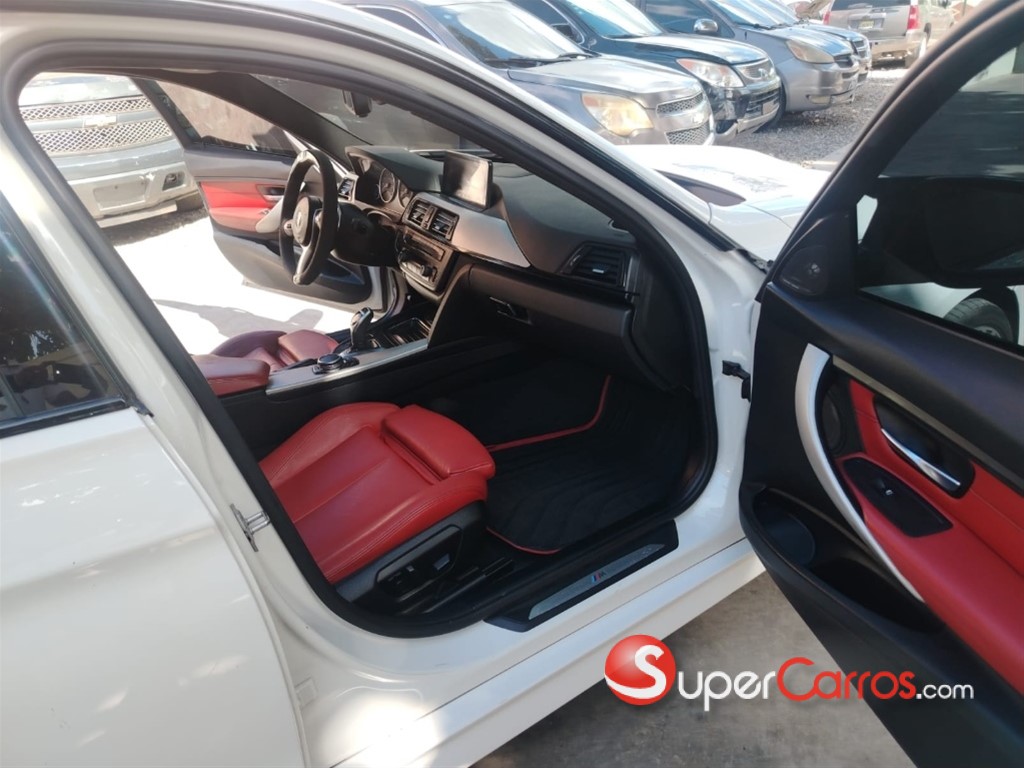 2015 BMW Serie 3 335i Sport Package — foto 7 / 8